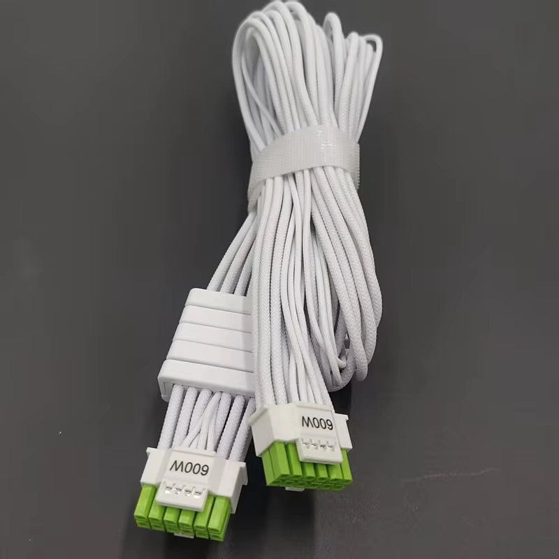 Dual-Color 12+4 PCIE 5.0 Compatible 12VHPWR Cable for RTX 3090Ti 4070Ti 4080 4090 GPUs 2*8P 16AWG Connectors PVC TPE Jackets